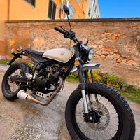 Mutt Razorback 125 Silver – KM0 – € 2.490