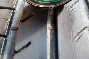 4 Gomme 185/65-15 88T Bridgestone B250