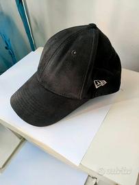 Cappellino berretto New Era 9FORTY sole scamosciat