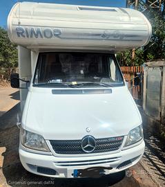 camper rimor mansardato
