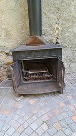 Stufa/caminetto in ghisa