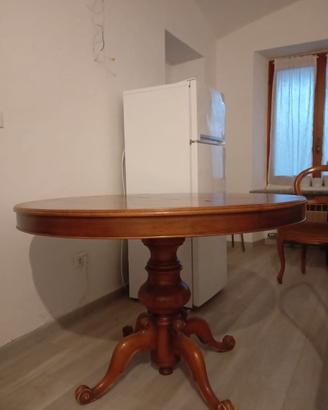 Tavolo rotondo