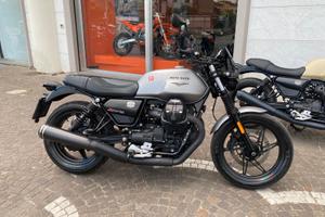 Moto Guzzi V7 Stone - 2023