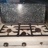 Vecchio fornello a gas ignis