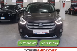 Ford Kuga 2.0 TDCI 150 CV S&S 4WD Powershift Busin