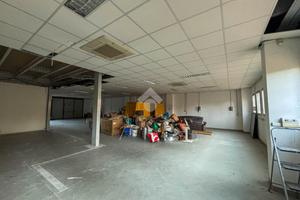 CAPANNONE A BURAGO DI MOLGORA