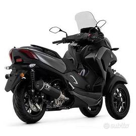 Tricity 300 anno 2025 pari al nuovo