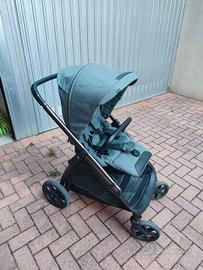 Trio Inglesina aptica i size + base isofix 360 