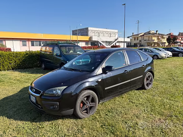 Ford Focus CC C-Max 1.6 TDCi (90CV) Ghia