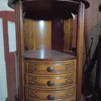 Comodino/ poggia lampada vintage