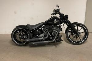 Harley Davidson Breakout