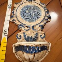 Acquasantiera in ceramica
