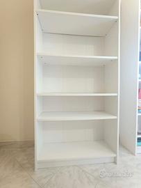 Scaffale bianco