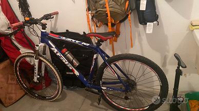 Mountain bike atala planet 27,5