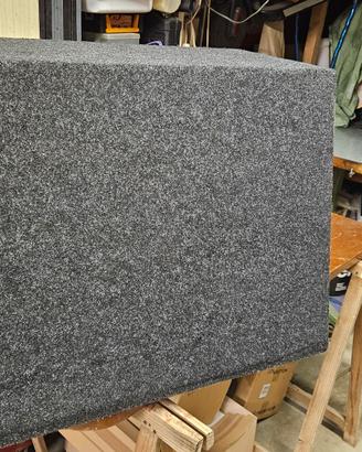 box subwoofer 38