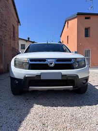 Dacia Duster 4x4 dci Laureate