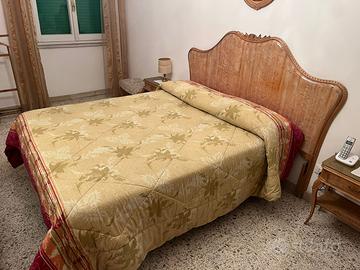 Letto matrimoniale classico legno effetto radica