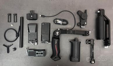 DJI  RS 4 Combo