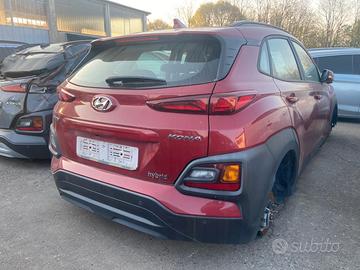 POSTERIORE HYUNDAI KONA 2022