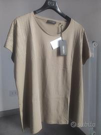 T-shirt Verde militare con piccoli strass 