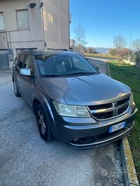 Dodge Journey rumore metallico al motore