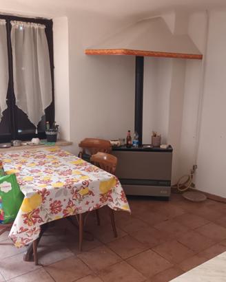 Casa affiancata