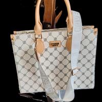 Borsa Coveri World,Eleganza senza tempo,dal design