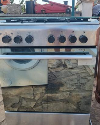 macchina del gas  hotpoint ariston