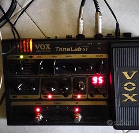 pedaliera multieffetto chitarra elettrica 