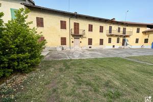 CASA SEMINDIPENDENTE A PIEA