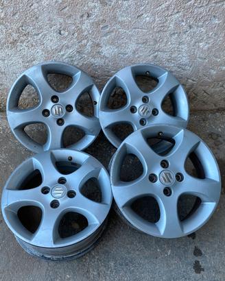 4 Cerchi in Lega 15” Suzuki Swift 2007