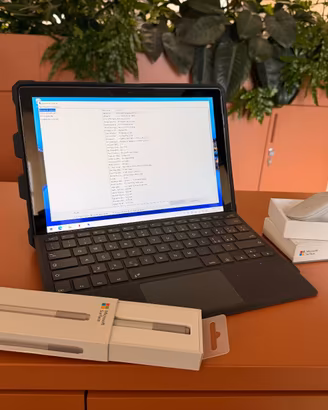 Microsoft Surface 1796