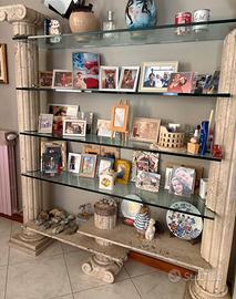Libreria in marmo di Travertino e vetro cristallo