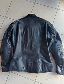 giacca in pelle per moto 