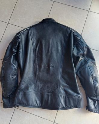 giacca in pelle per moto 