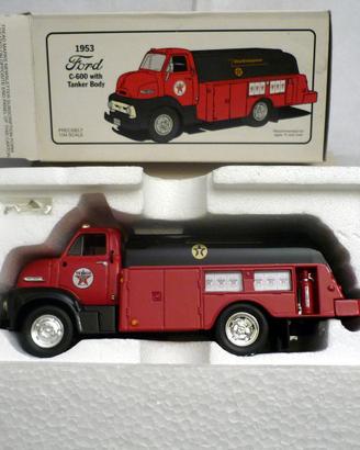 First Gear 18-2168 - 1953 Ford C600 "Tanker Body",