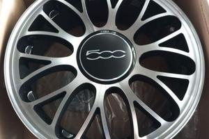 Cerchi in lega 16 pollici FIAT 500