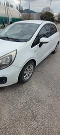 Kia Rio 1.4 crdi 2012