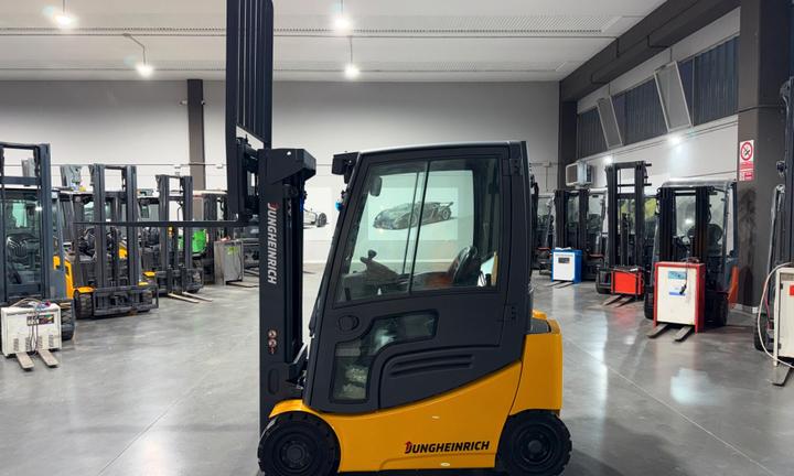 CARRELLO ELEVATORE JUNGHEINRICH 16 QUINTALI