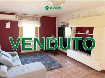 CASA SEMINDIPENDENTE A MAJANO