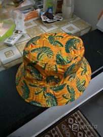 Cappello adidas reversibile