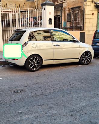 cerchi in lega auto, modello lancia momo