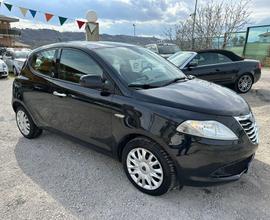 LANCIA Ypsilon 1.2 69 CV 5 porte GPL Ecochic Sil