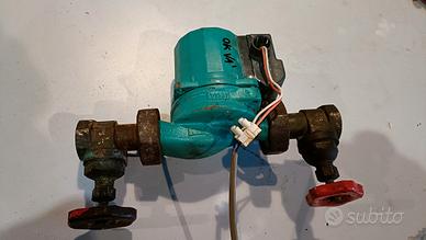 circolatore pompa per termosifoni 