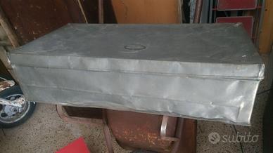 Contenitore in metallo stagno vintage grande
