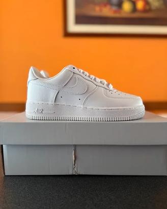 Nike Air Force 1 bianche n.37.5