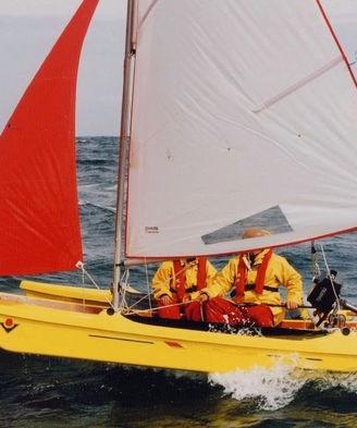 Trimarano virus plus 16