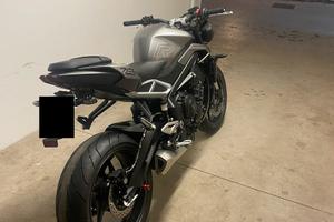 Triumph street triple 765 R