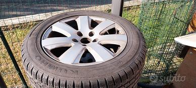 Audi gomme inv Kumo e cerchi 225 55 16 99V XL