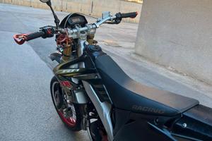 Moto 50 hm derapage